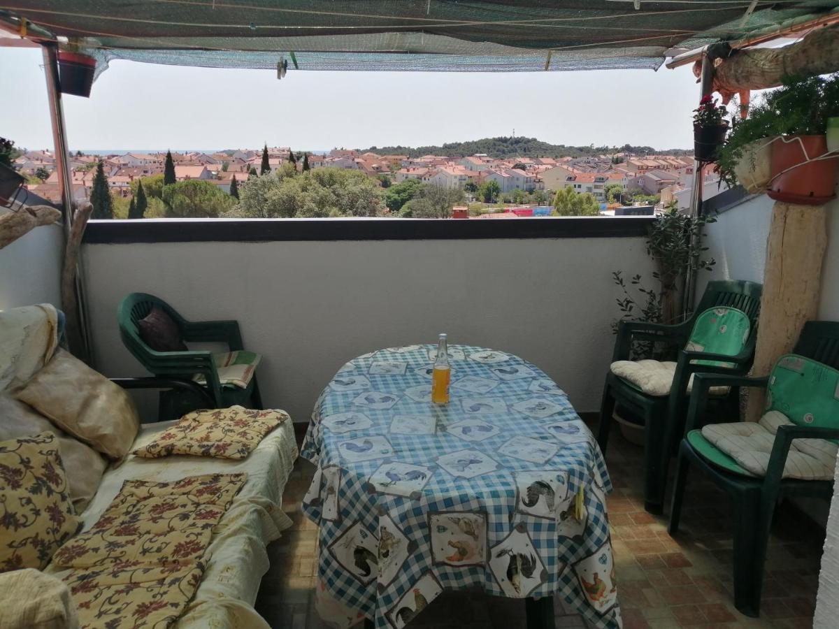 Appartamento Lea Rovigno Esterno foto