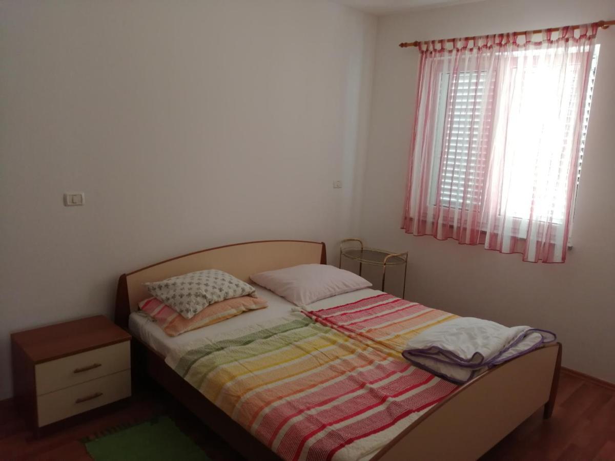 Appartamento Lea Rovigno Esterno foto